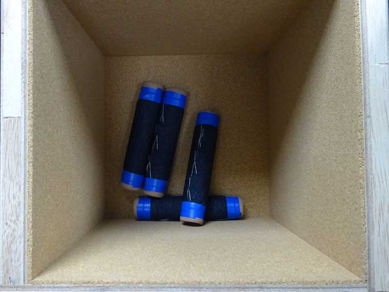 縫好的試料在起球箱內(nèi)狀態(tài)